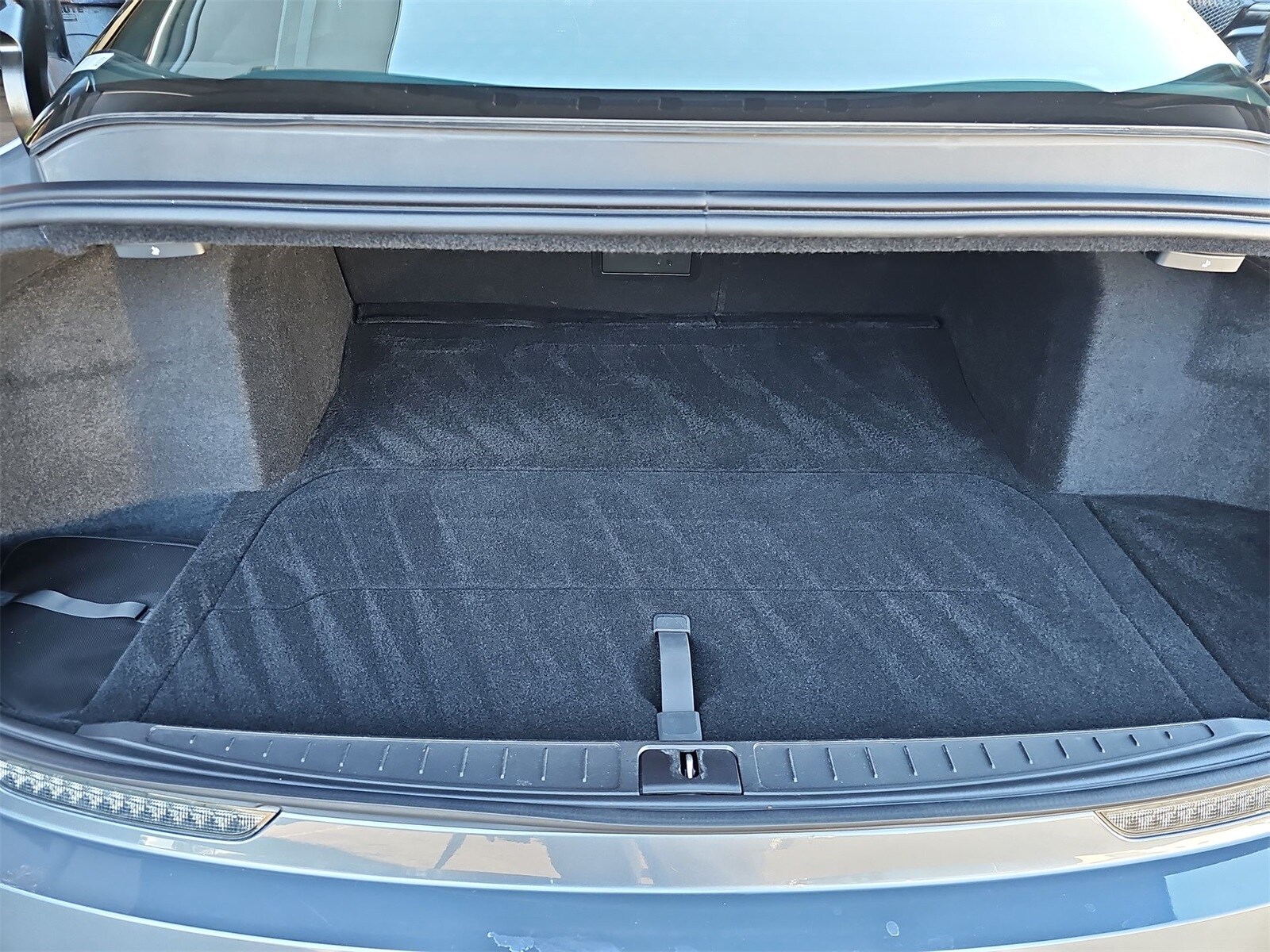 Thumbnail: 2024 Lucid Air - 23