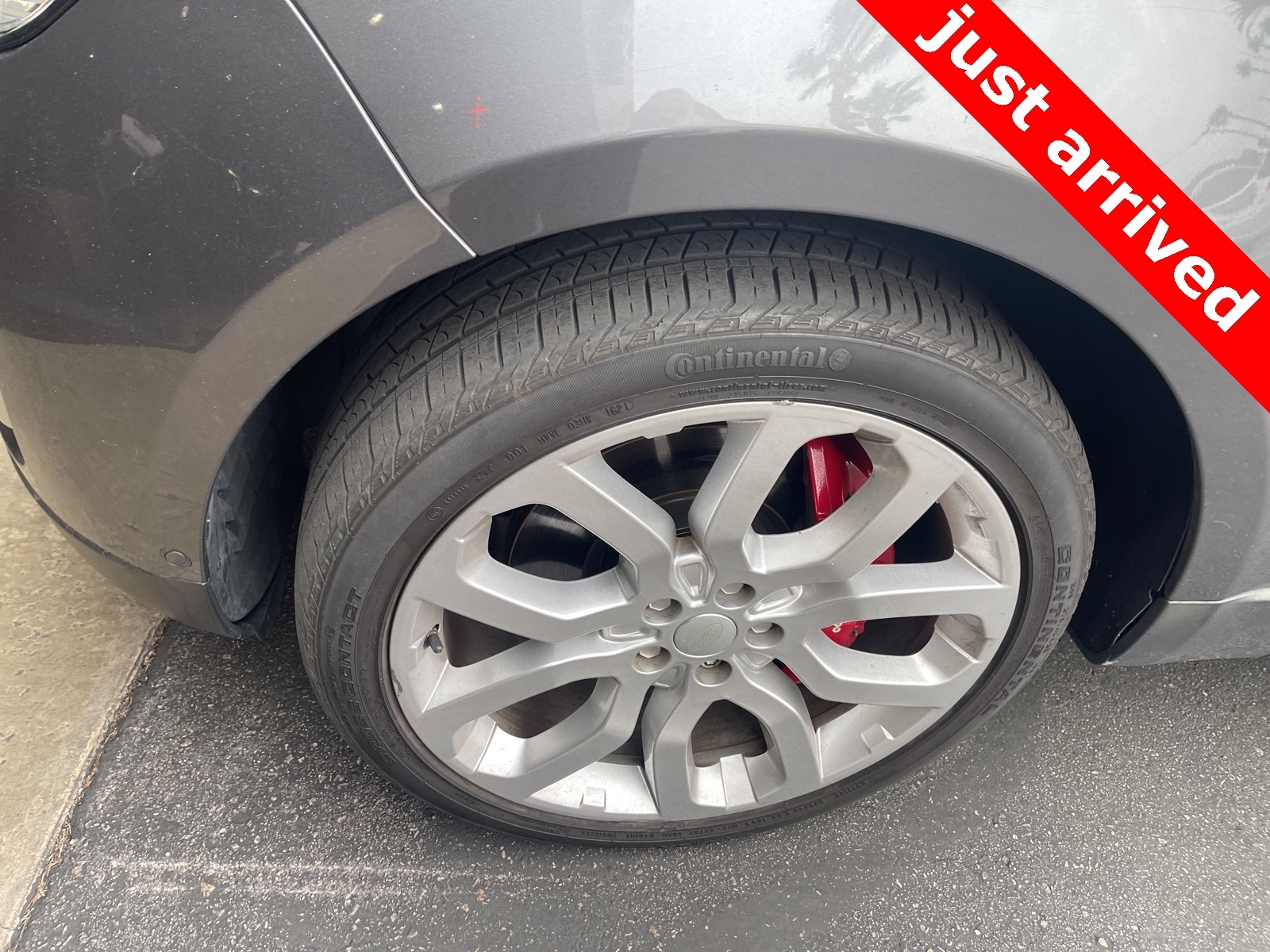 Thumbnail: 2016 Land Rover Range Rover Sport - 3