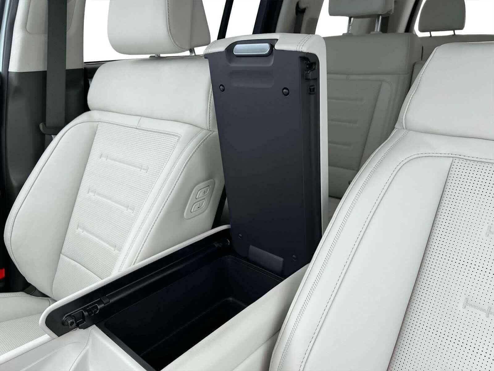 Thumbnail: 2025 Hyundai Santa Fe - 18