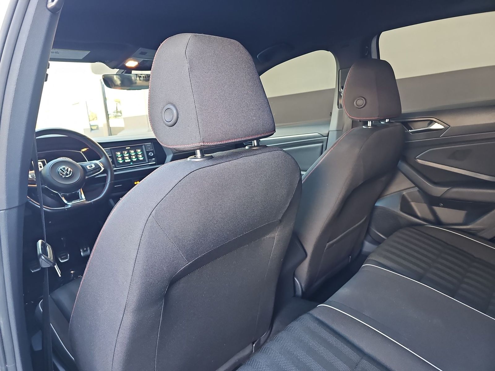 Thumbnail: 2021 Volkswagen Jetta - 16