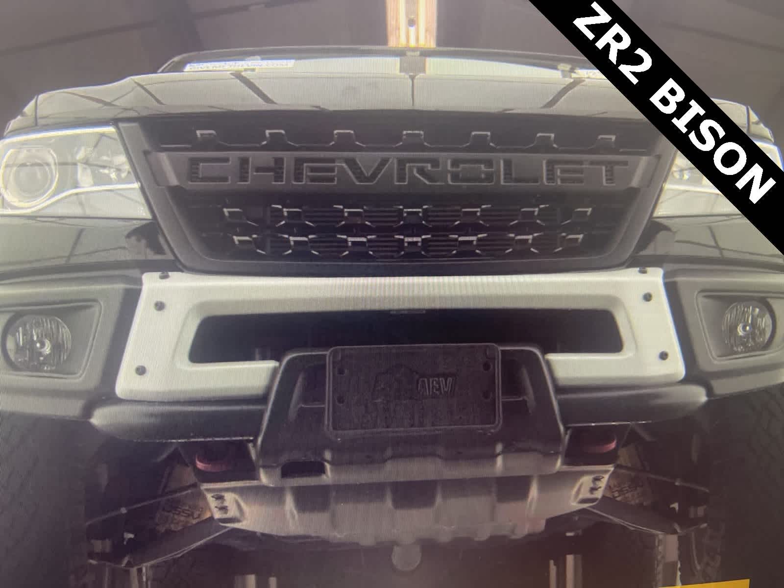 Thumbnail: 2022 Chevrolet Colorado - 3
