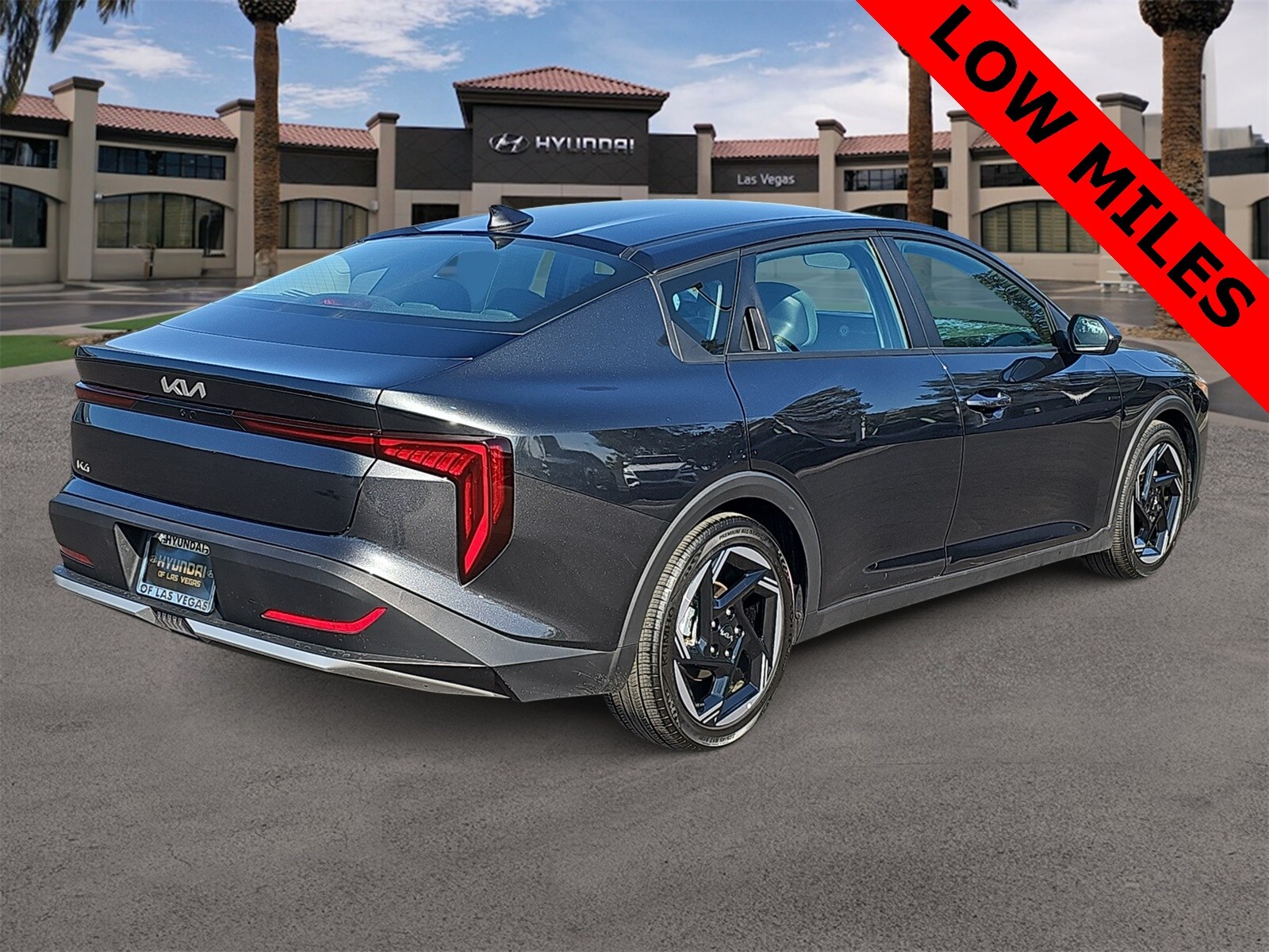 Thumbnail: 2025 Kia K4 - 8