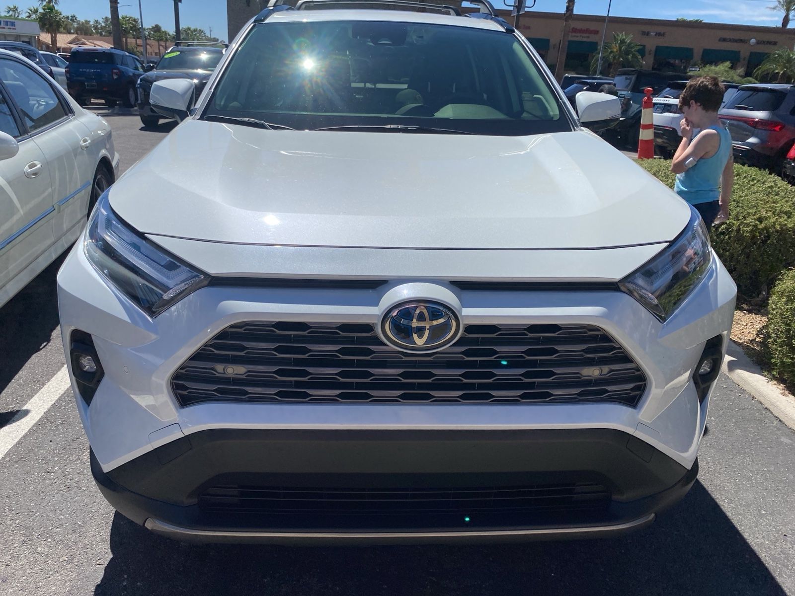 Thumbnail: 2022 Toyota RAV4 - 1