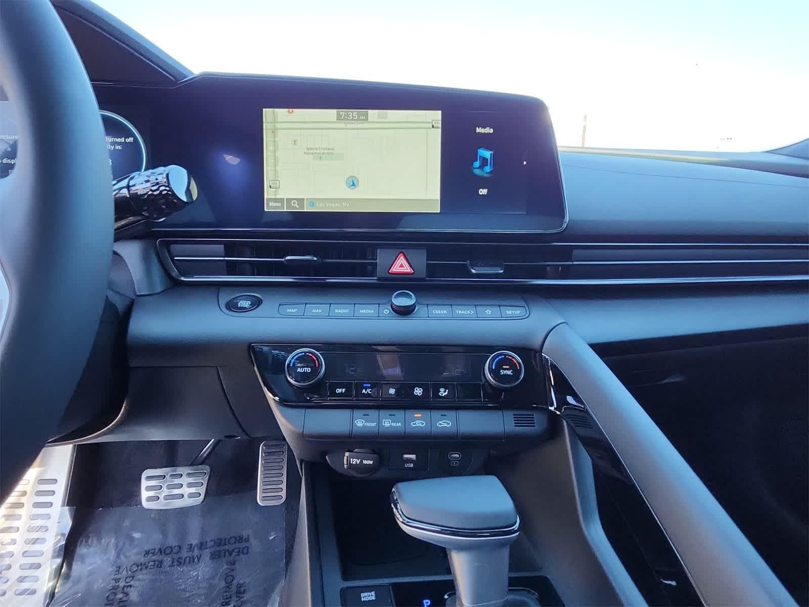 Thumbnail: 2025 Hyundai Elantra - 20