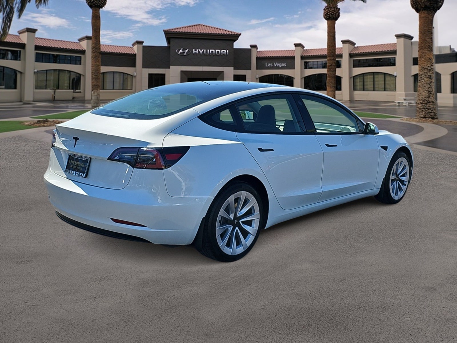 Thumbnail: 2023 Tesla Model 3 - 9