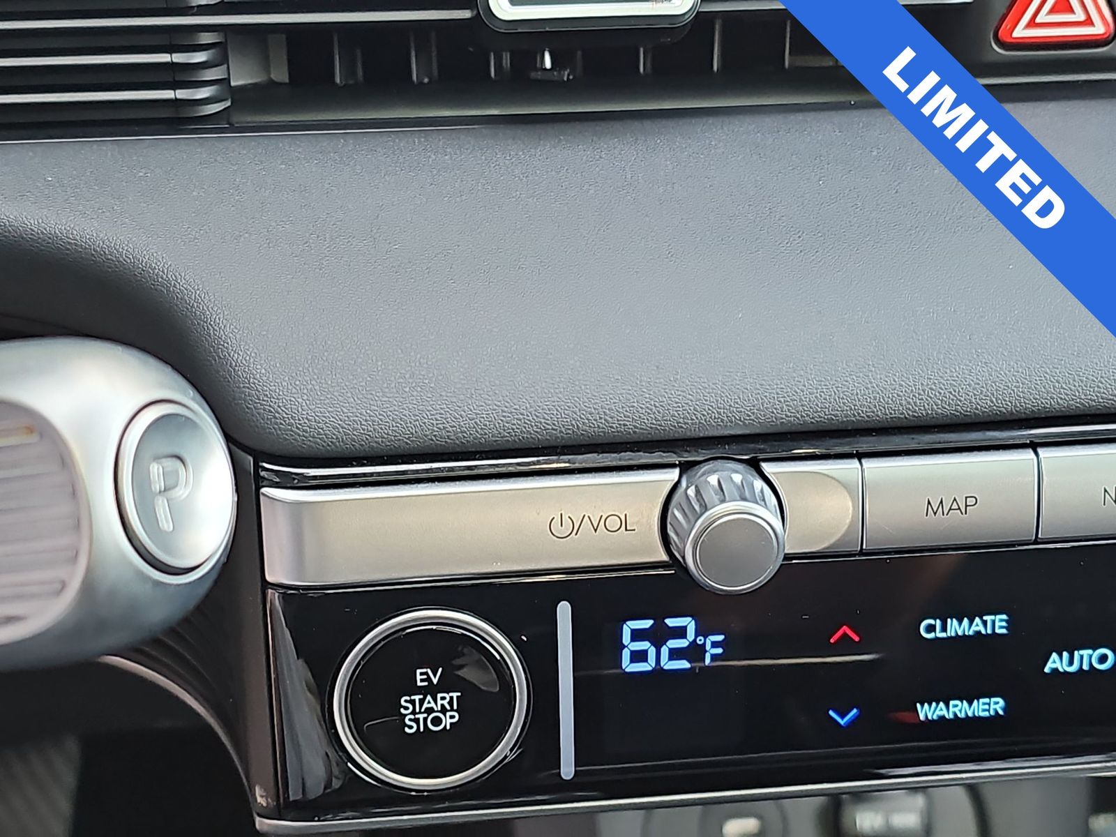 Thumbnail: 2024 Hyundai Ioniq 5 - 24