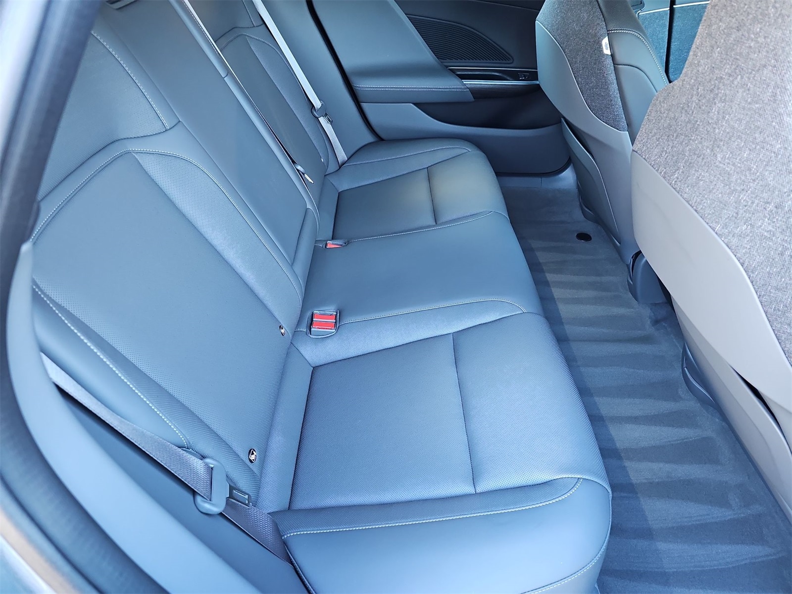 Thumbnail: 2024 Lucid Air - 17