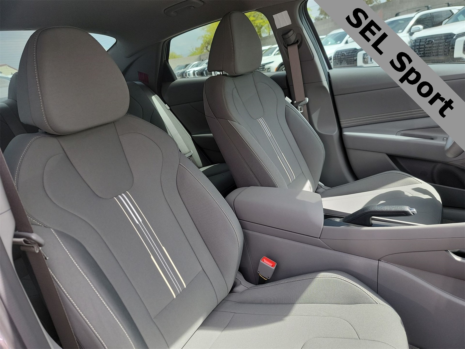 Thumbnail: 2025 Hyundai Elantra - 18