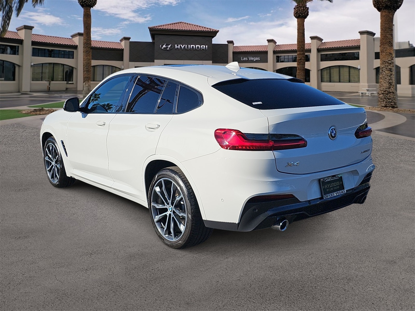 Thumbnail: 2020 BMW X4 - 6