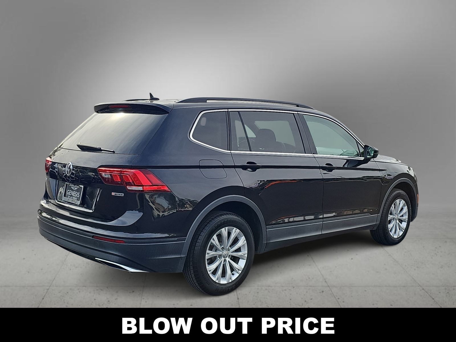Thumbnail: 2019 Volkswagen Tiguan - 8