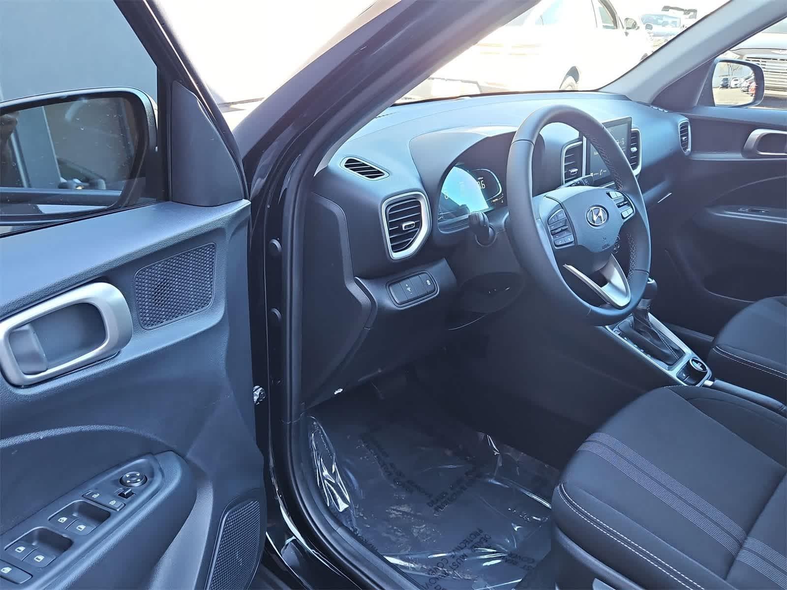 Thumbnail: 2026 Hyundai Venue - 10