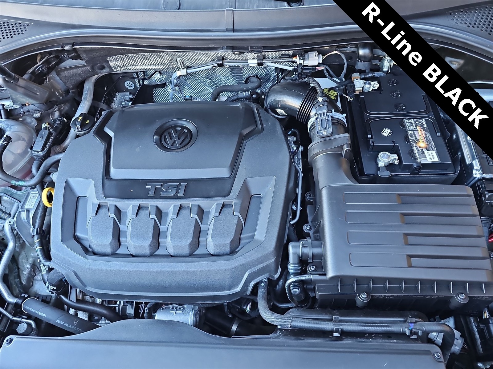 Thumbnail: 2021 Volkswagen Tiguan - 13