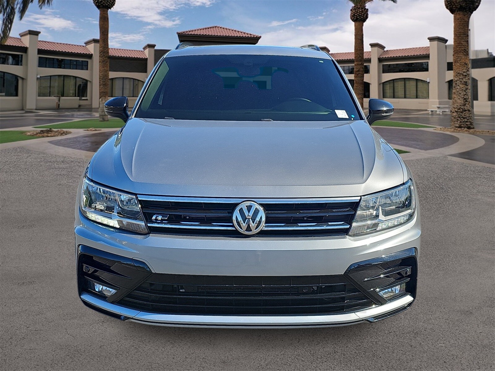 2021 Volkswagen Tiguan SE R-Line Black photo 2