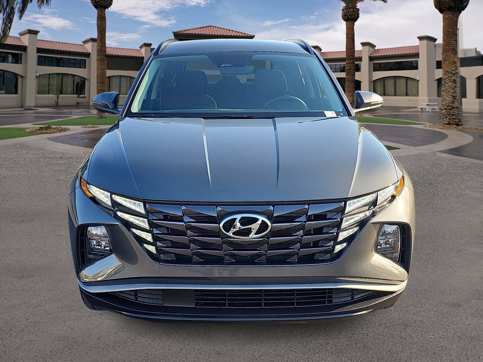 Thumbnail: 2022 Hyundai Tucson - 4