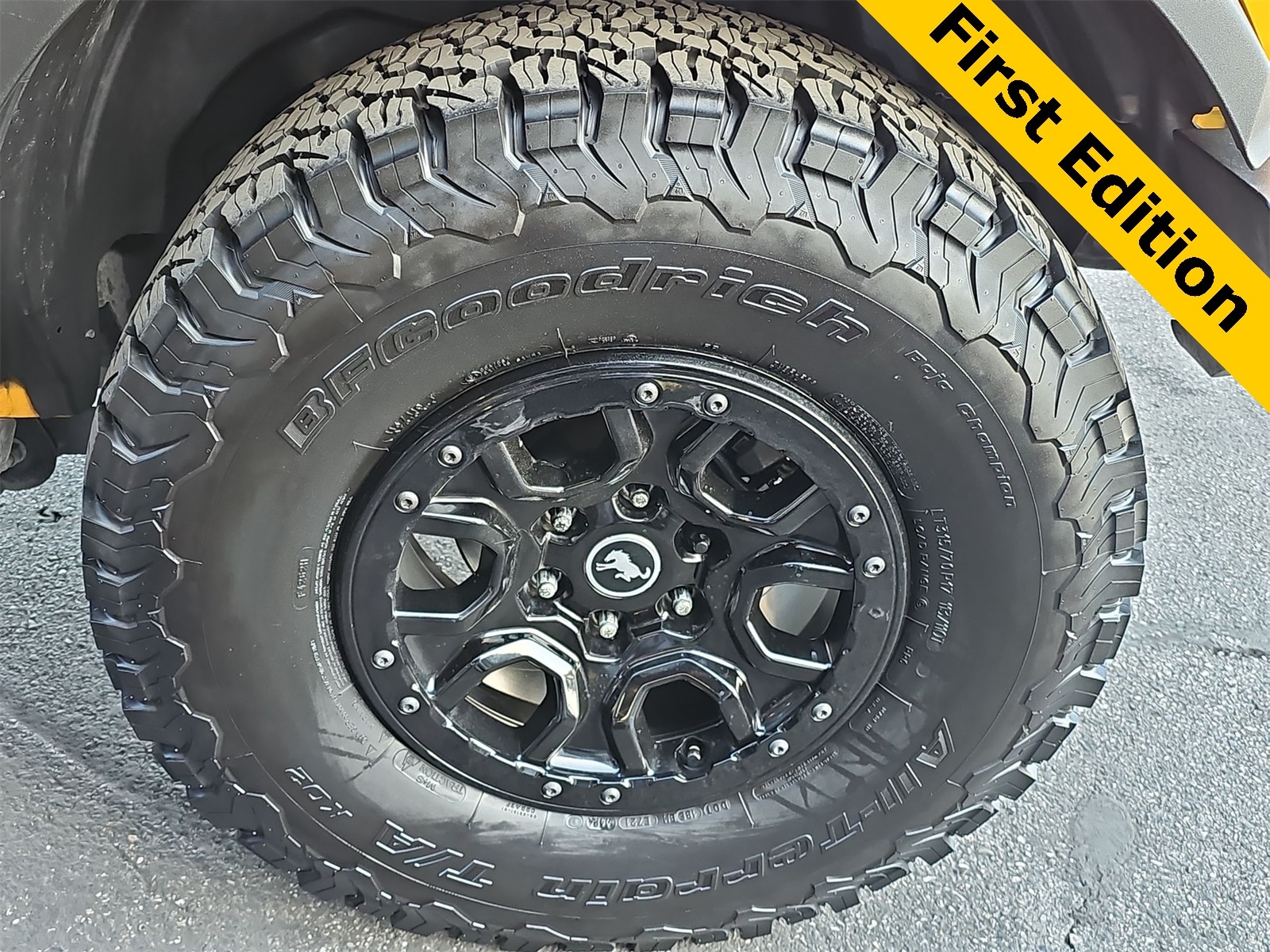 Thumbnail: 2021 Ford Bronco - 12