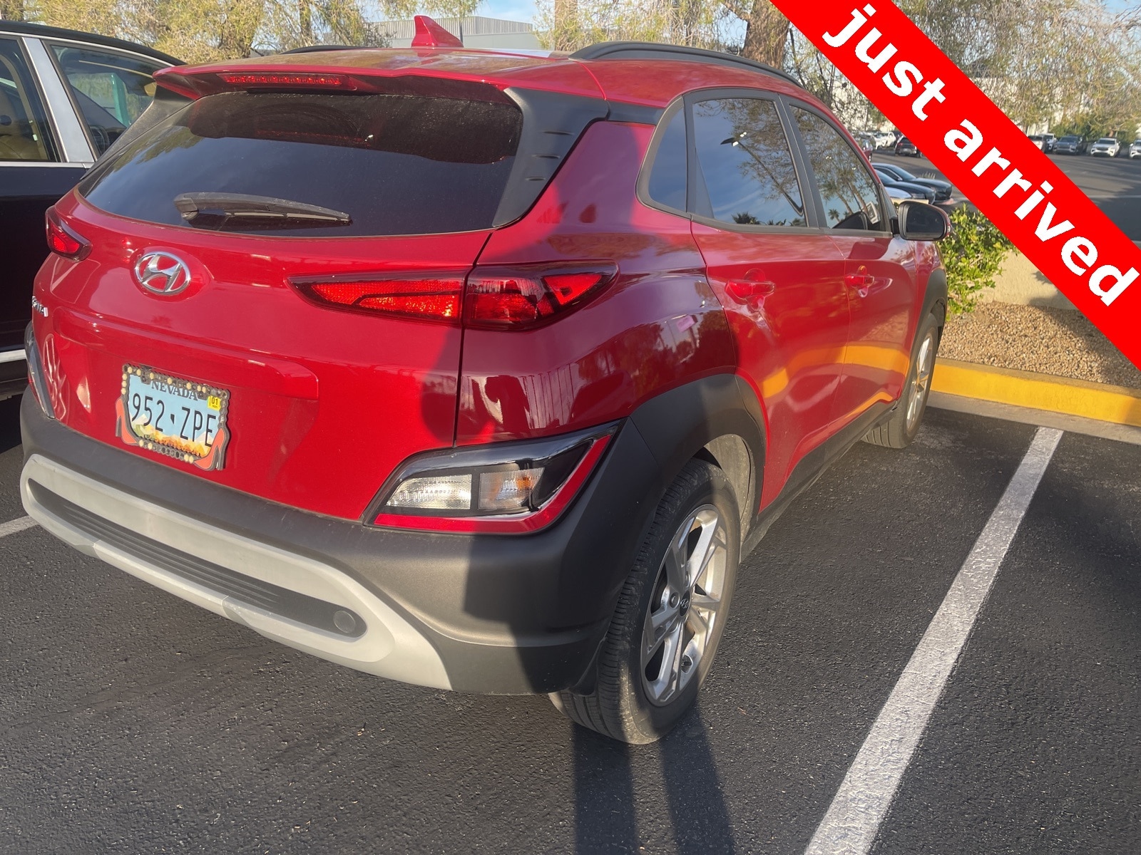 Thumbnail: 2022 Hyundai Kona - 4