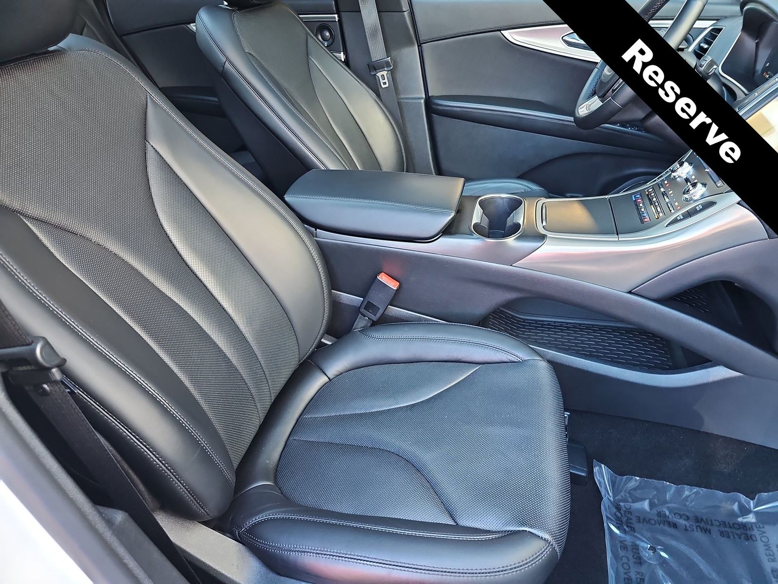 Thumbnail: 2020 Lincoln Nautilus - 18