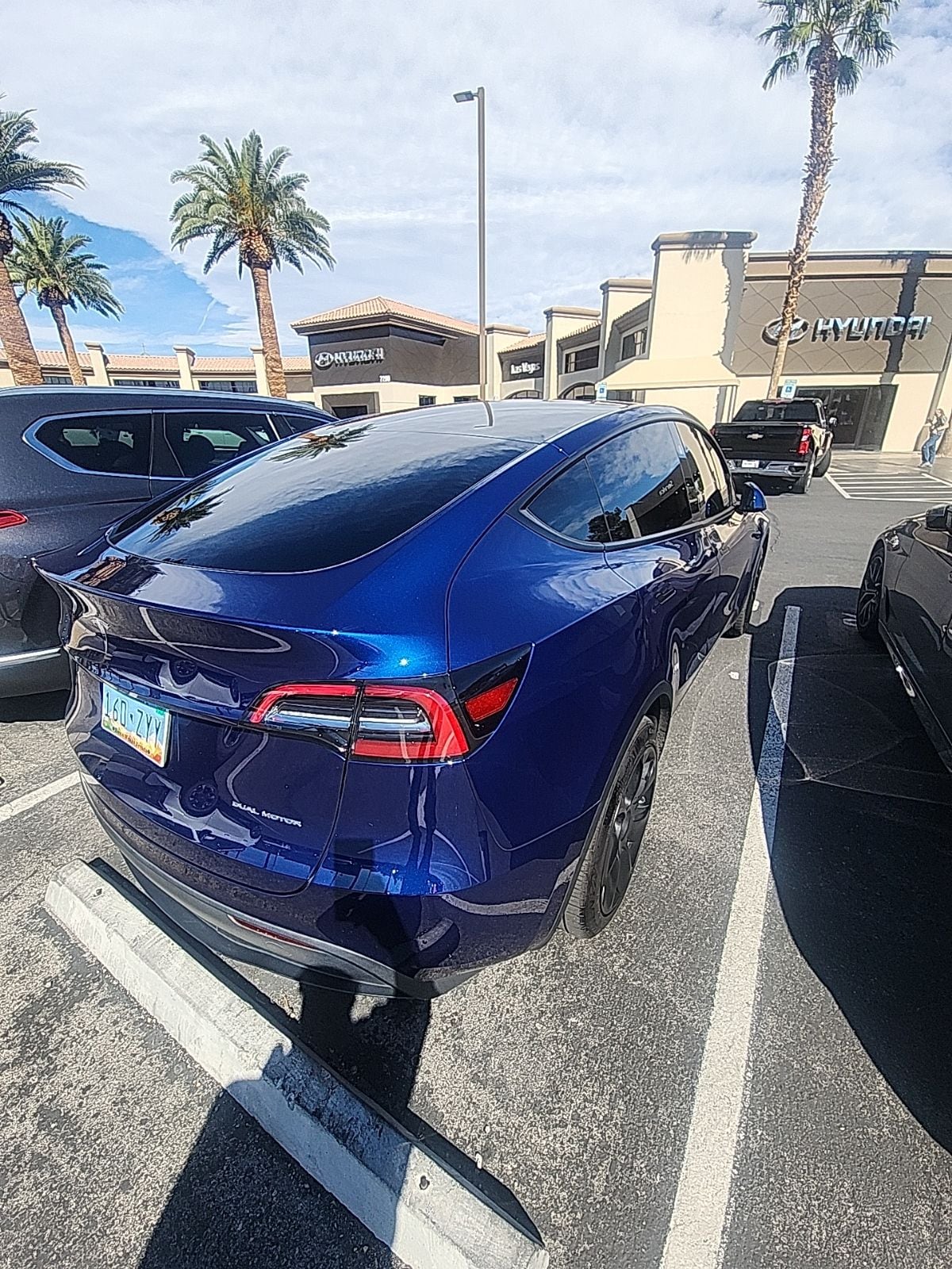 Thumbnail: 2023 Tesla Model Y - 8