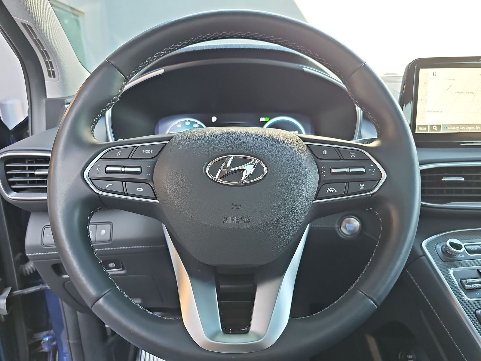 Thumbnail: 2023 Hyundai Santa Fe - 19