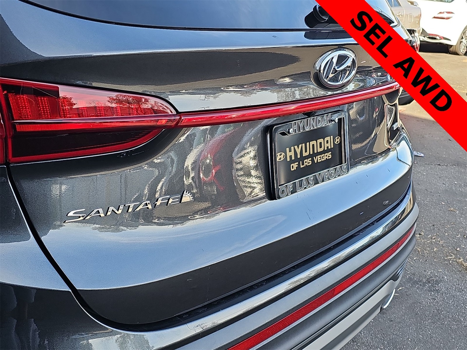 Thumbnail: 2023 Hyundai Santa Fe - 11