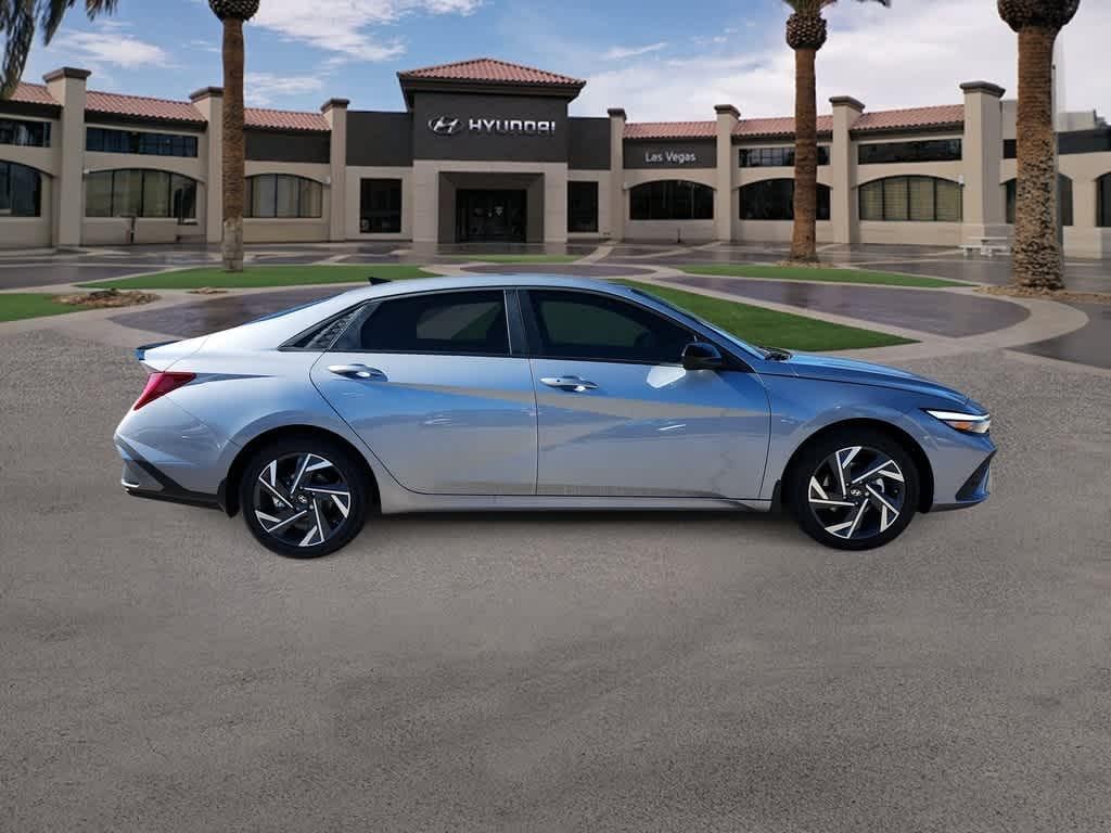 Thumbnail: 2025 Hyundai Elantra - 9