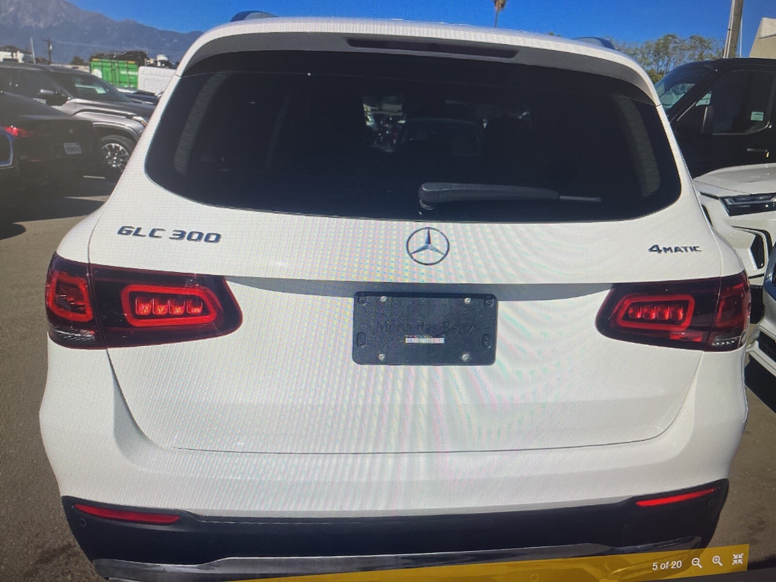 2022 Mercedes Benz GLC 300 4MATIC photo 4