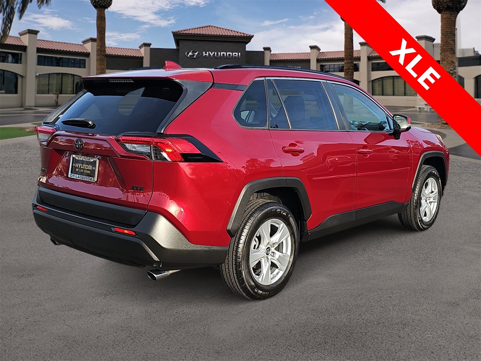 Thumbnail: 2019 Toyota RAV4 - 8