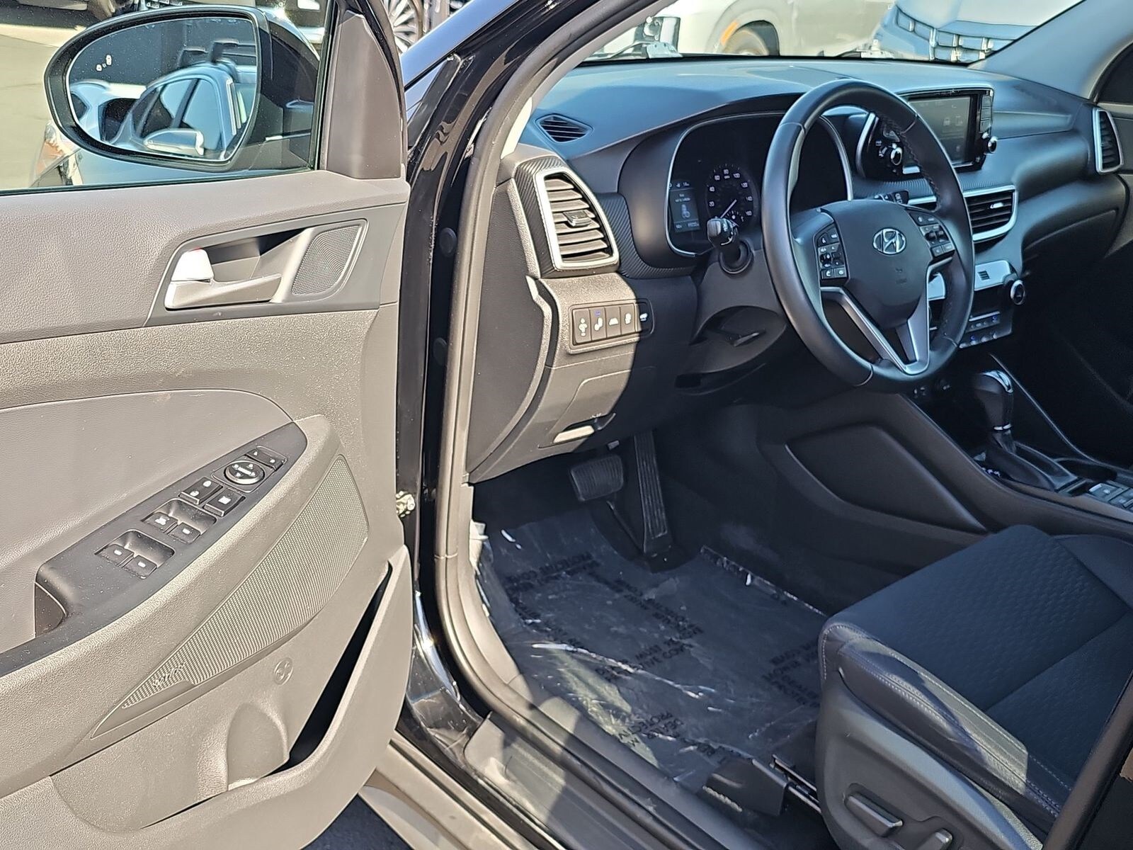 Thumbnail: 2020 Hyundai Tucson - 11