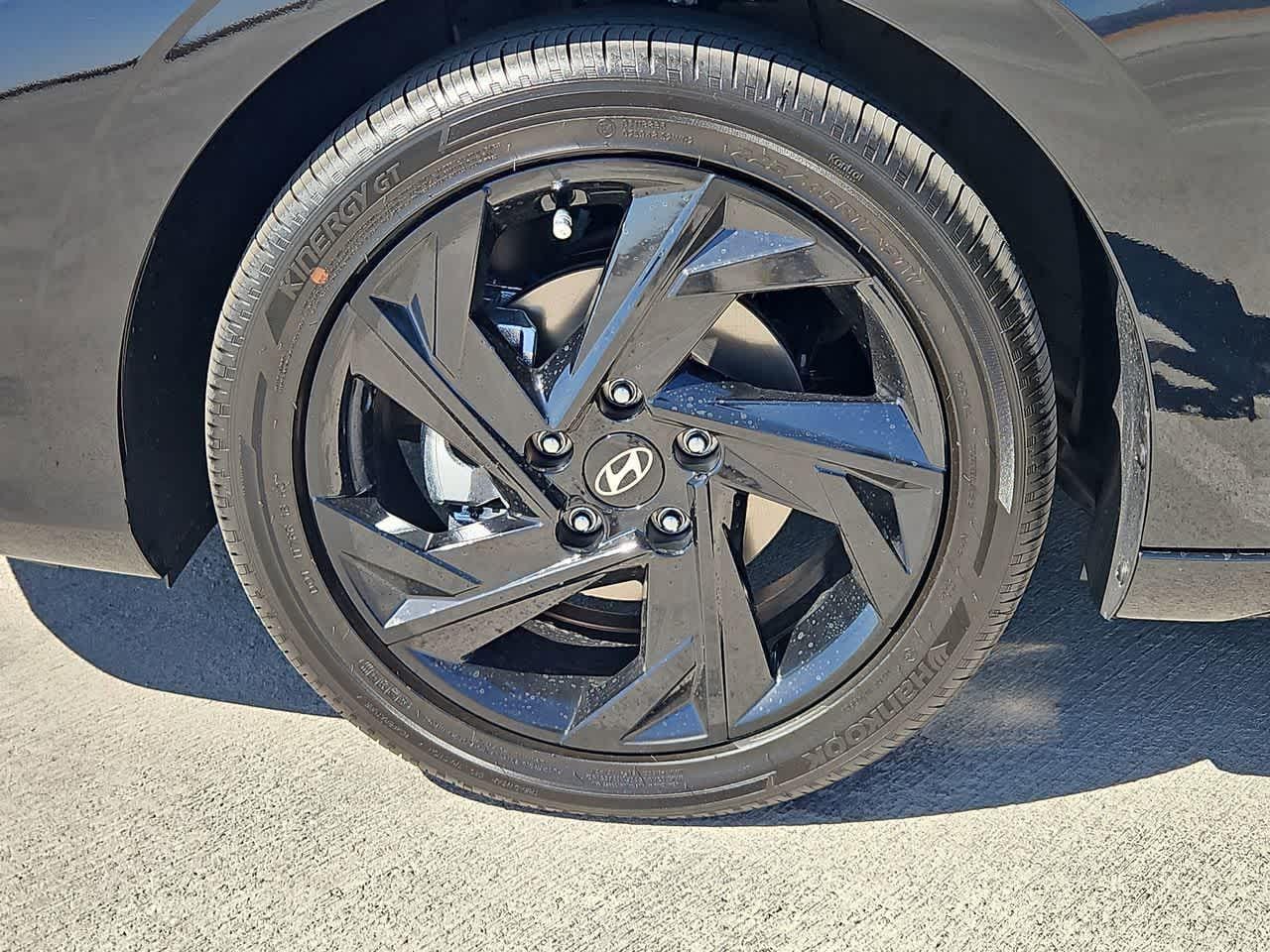 2026 Hyundai Elantra Blue - Photo 13