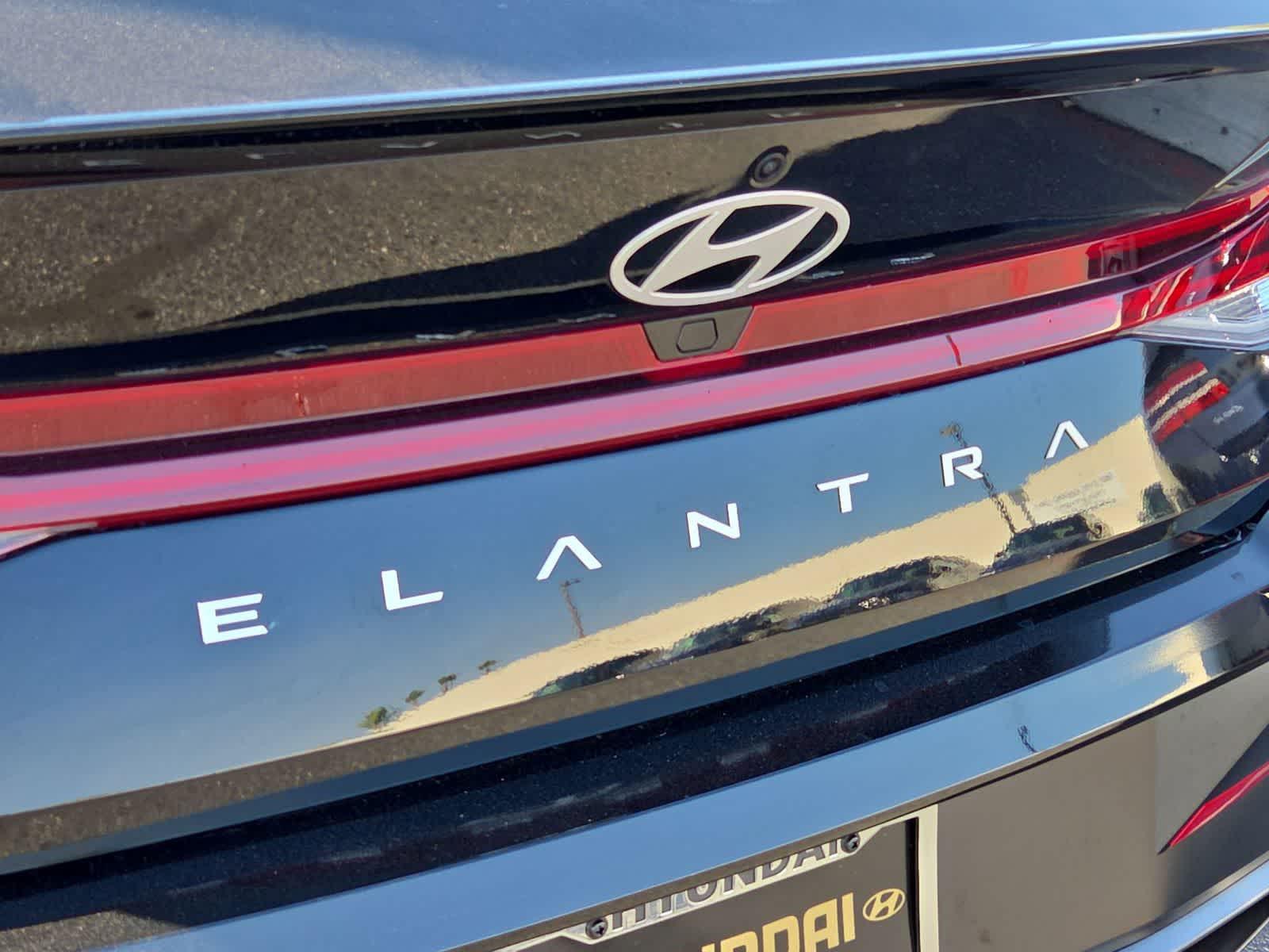 Thumbnail: 2026 Hyundai Elantra - 11