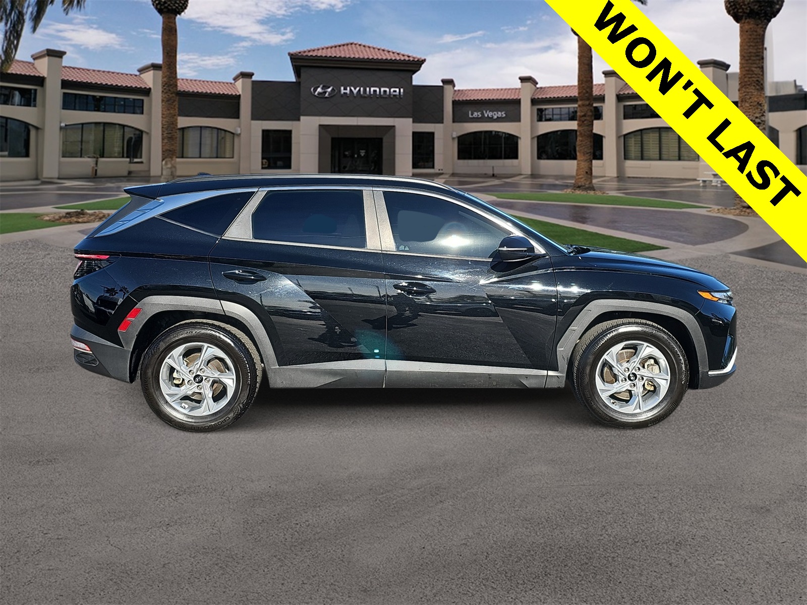 Thumbnail: 2022 Hyundai Tucson - 9