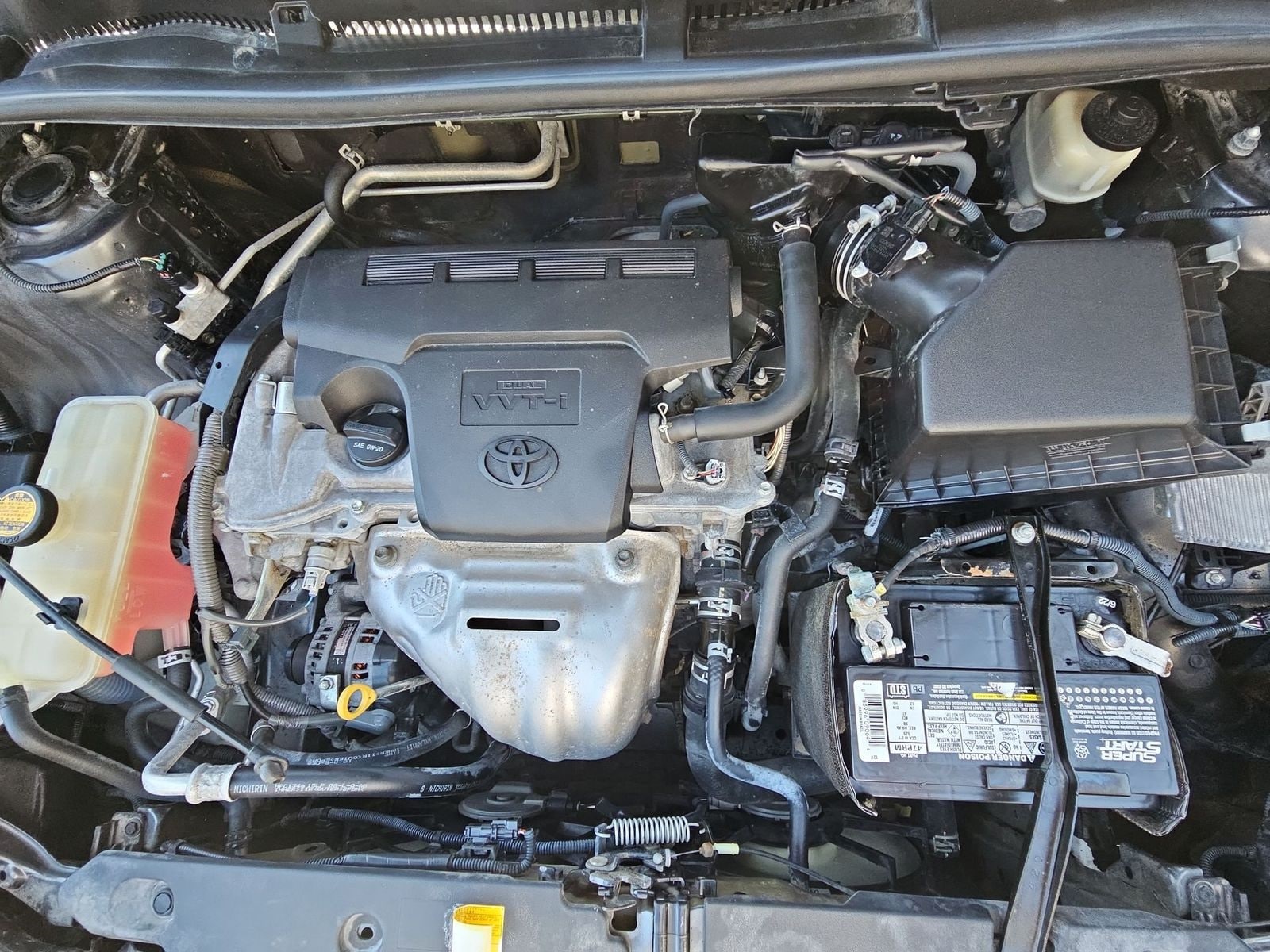 Thumbnail: 2014 Toyota RAV4 - 14