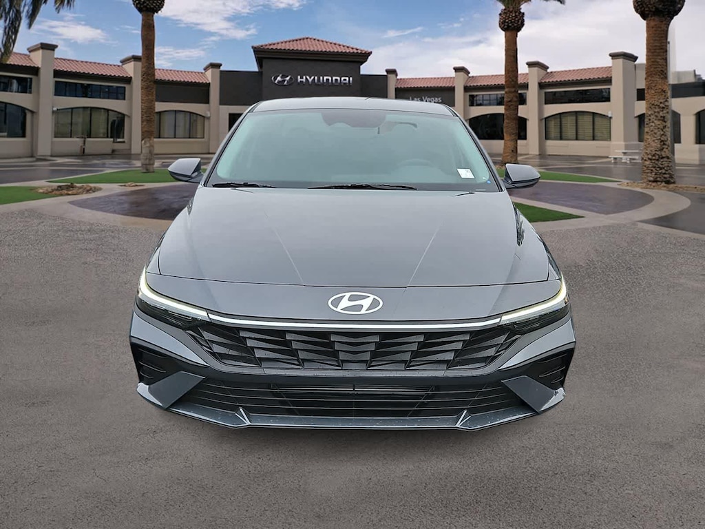 New 2026 Hyundai Elantra SE Sedan