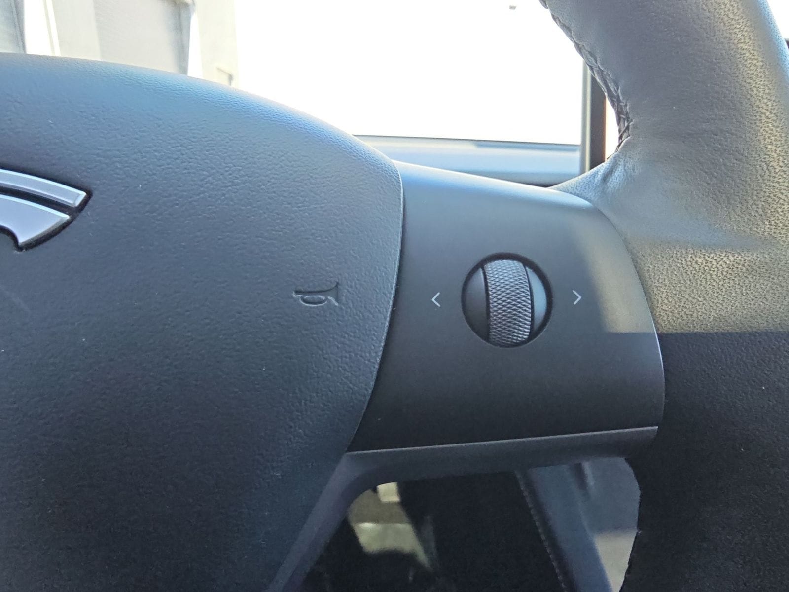 2022 Tesla Model 3 Long Range 28
