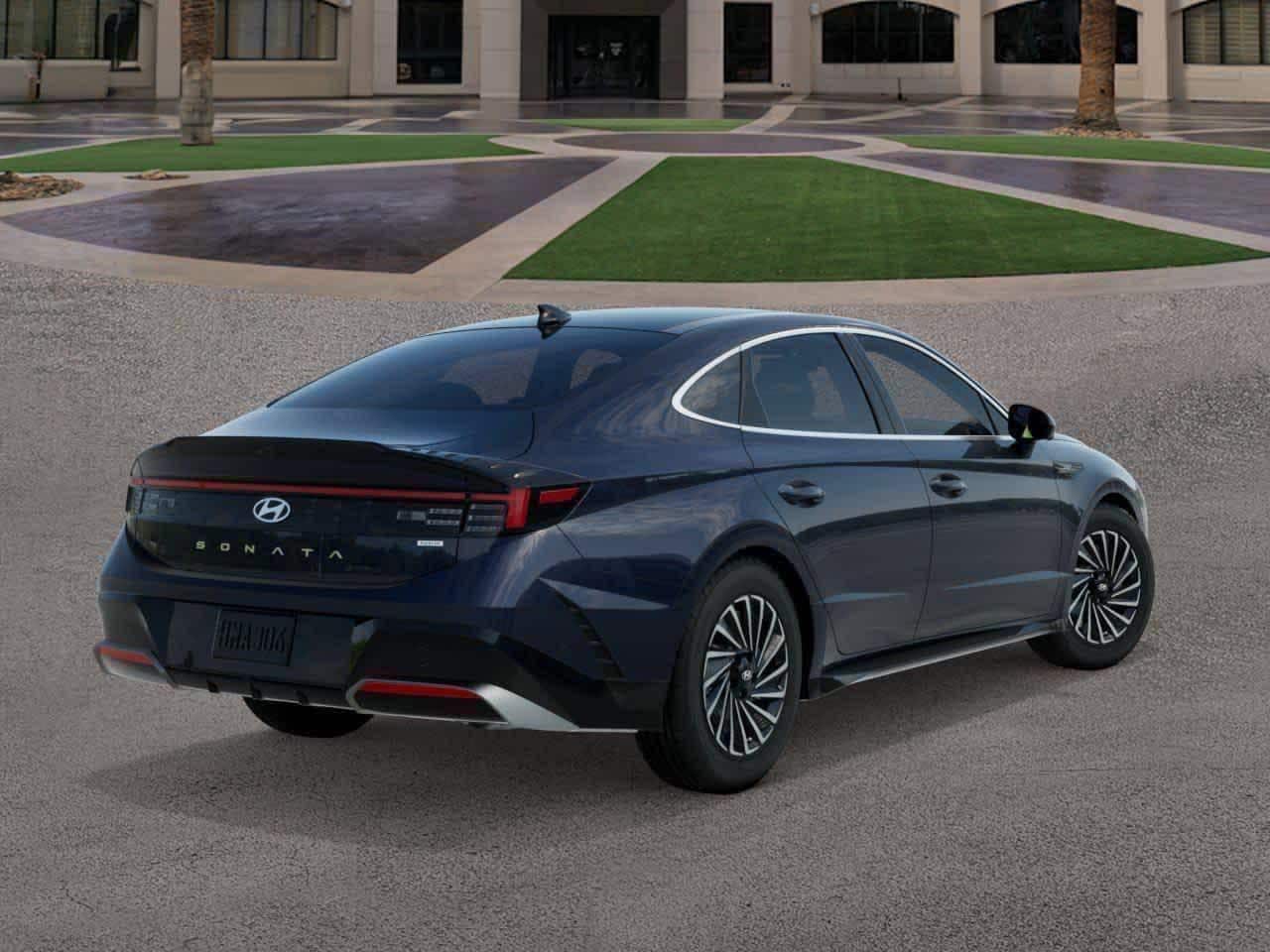 Thumbnail: 2026 Hyundai Sonata - 4