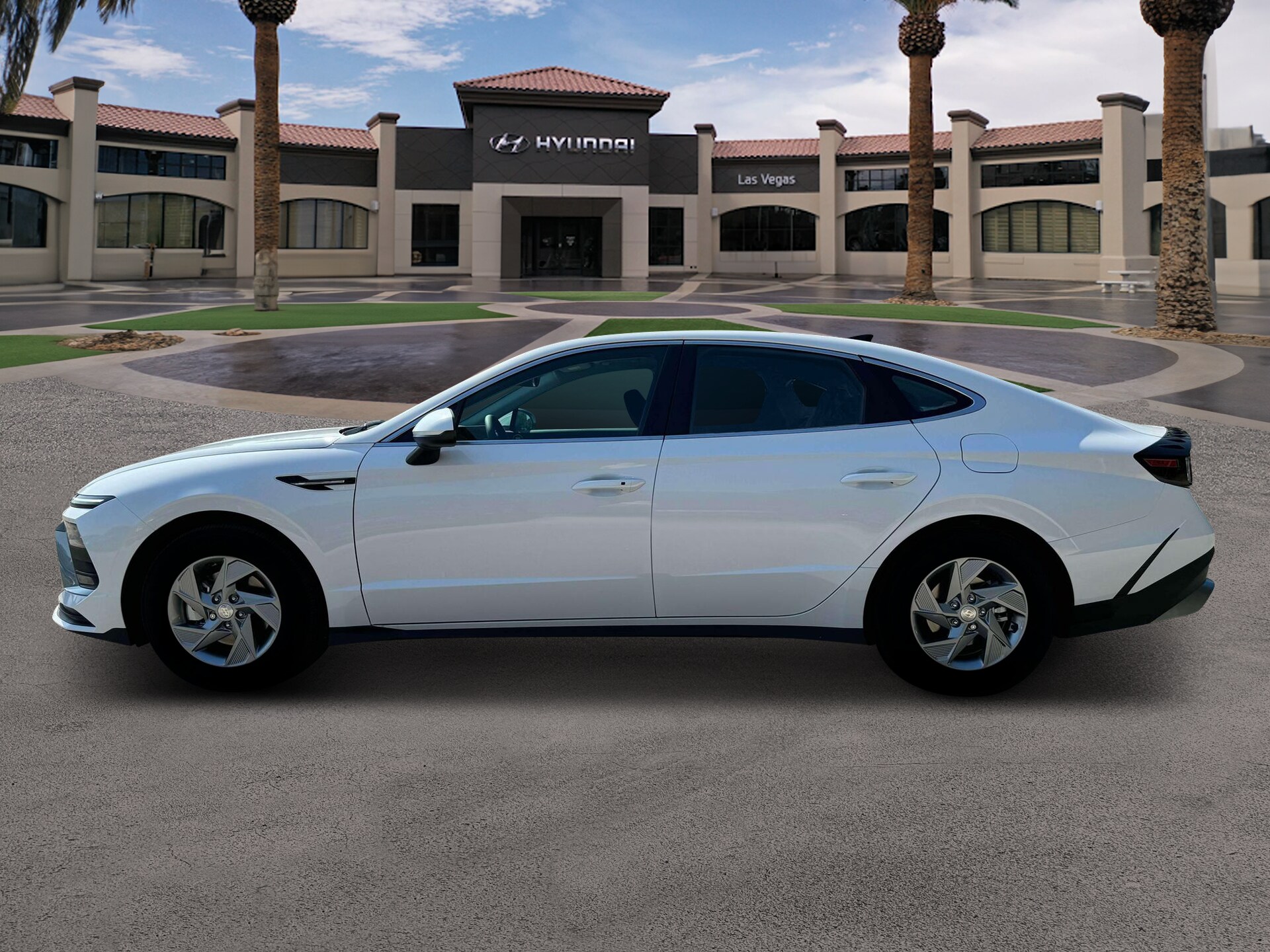 2025 Hyundai Sonata SE photo 2