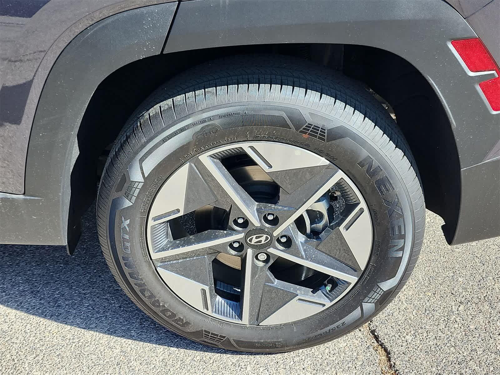 Thumbnail: 2025 Hyundai Tucson - 12