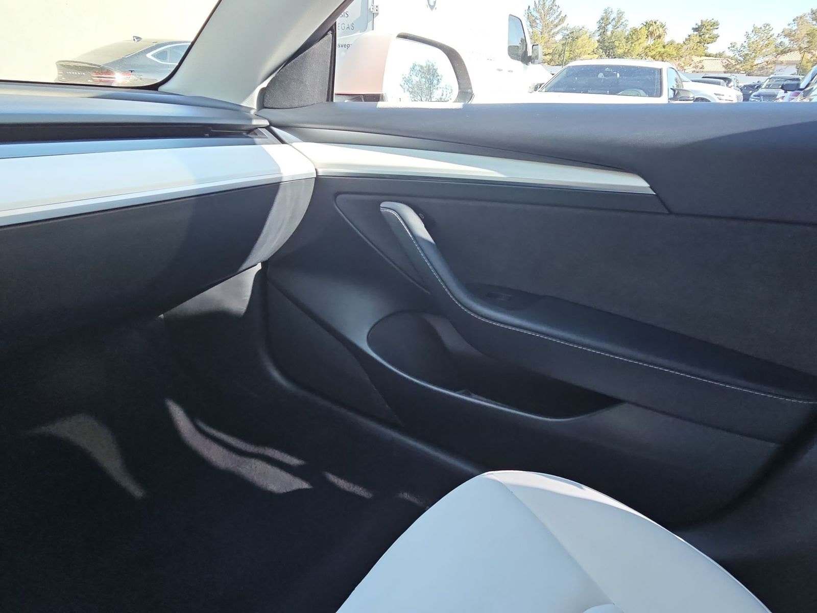 2022 Tesla Model 3 Long Range 27