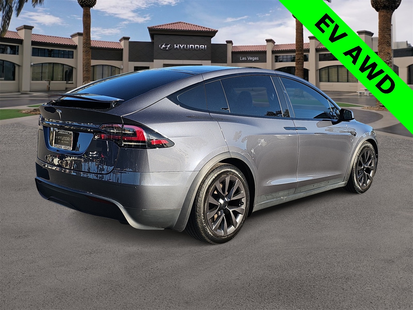 Thumbnail: 2023 Tesla Model X - 8