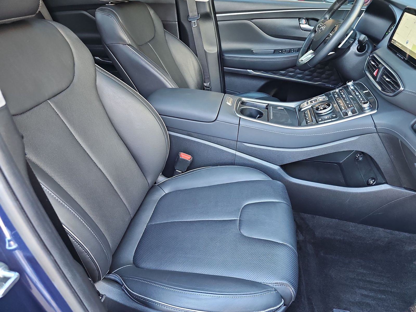 Thumbnail: 2023 Hyundai Santa Fe - 18