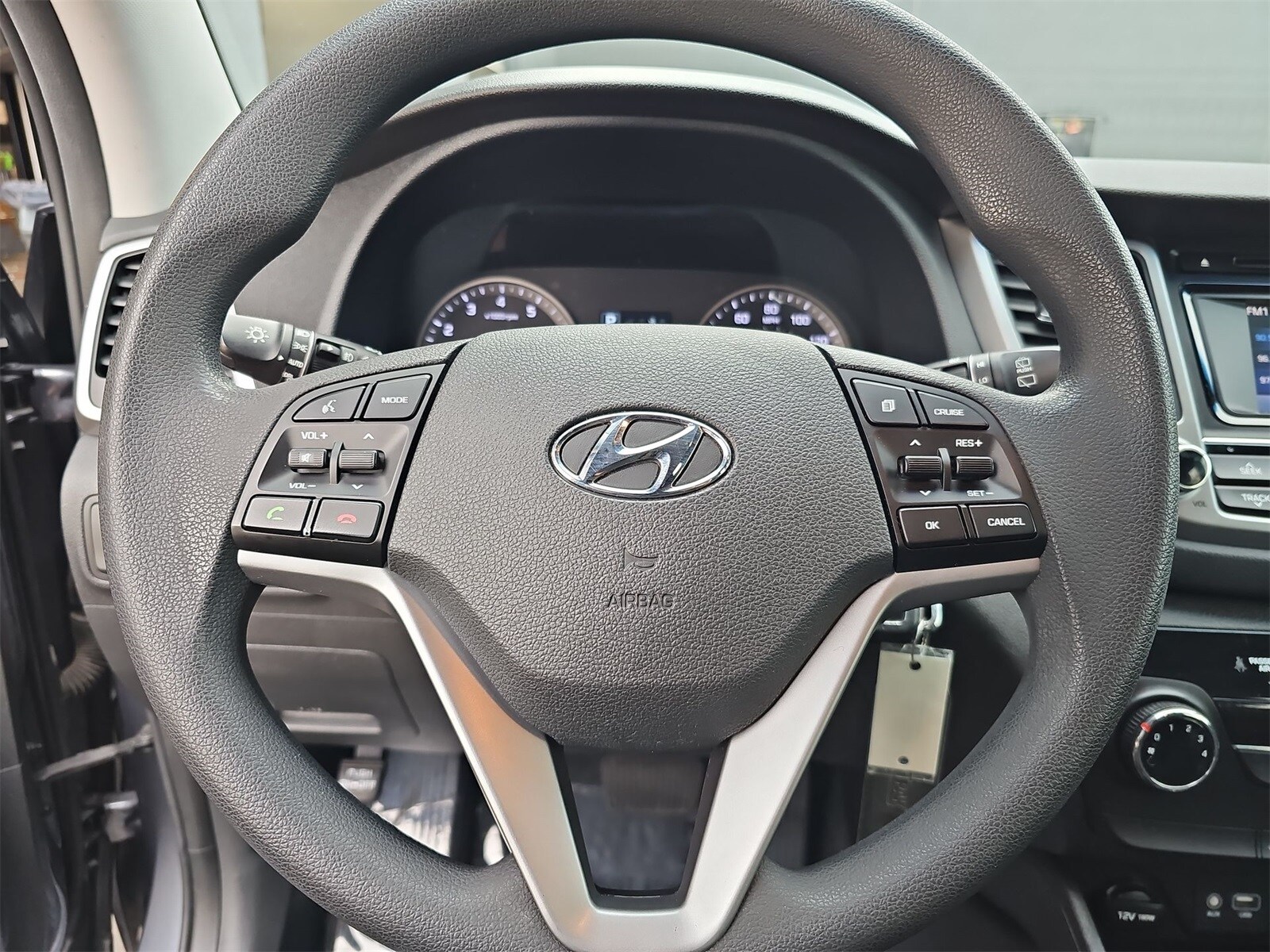 Thumbnail: 2017 Hyundai Tucson - 19