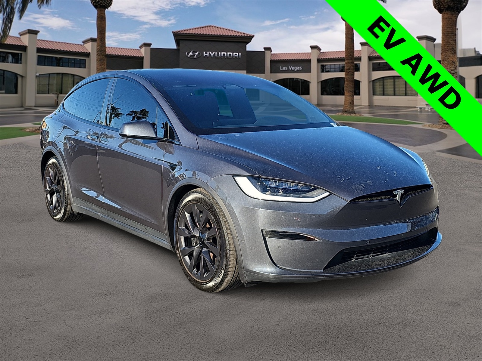 Thumbnail: 2023 Tesla Model X - 2