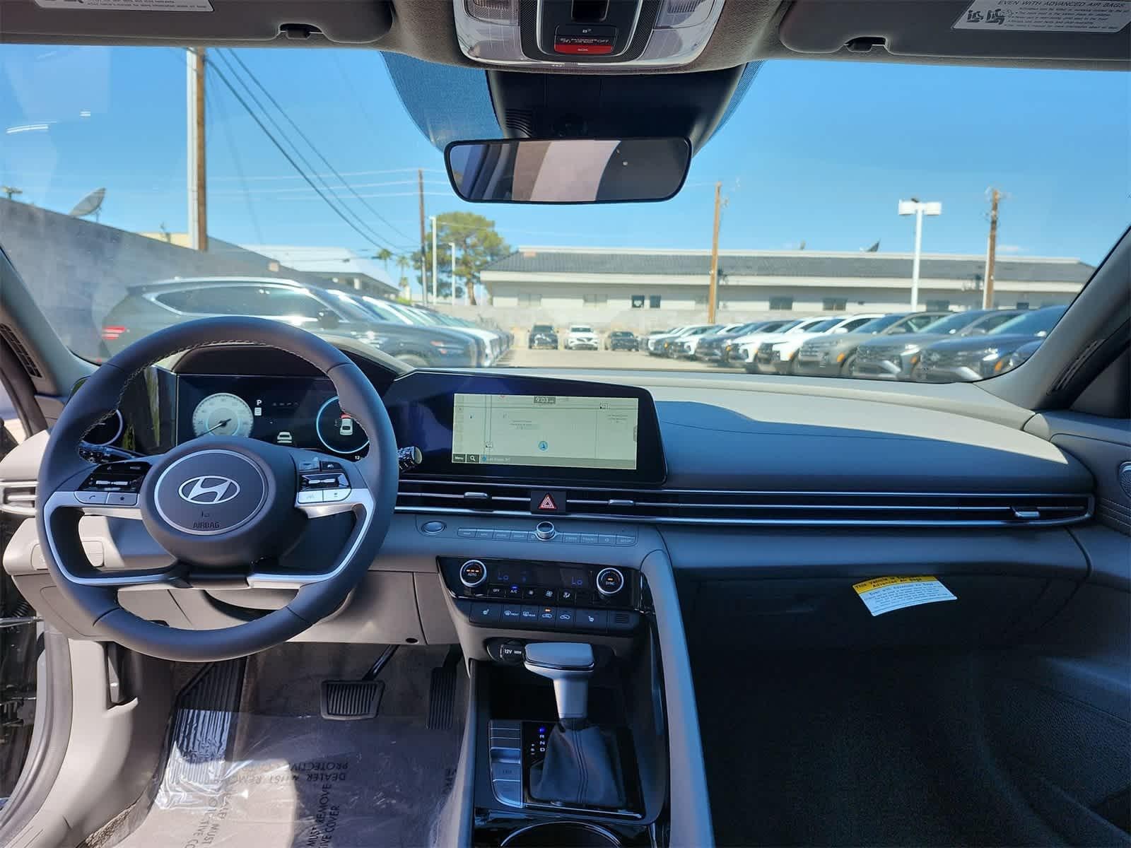 Thumbnail: 2025 Hyundai Elantra - 14