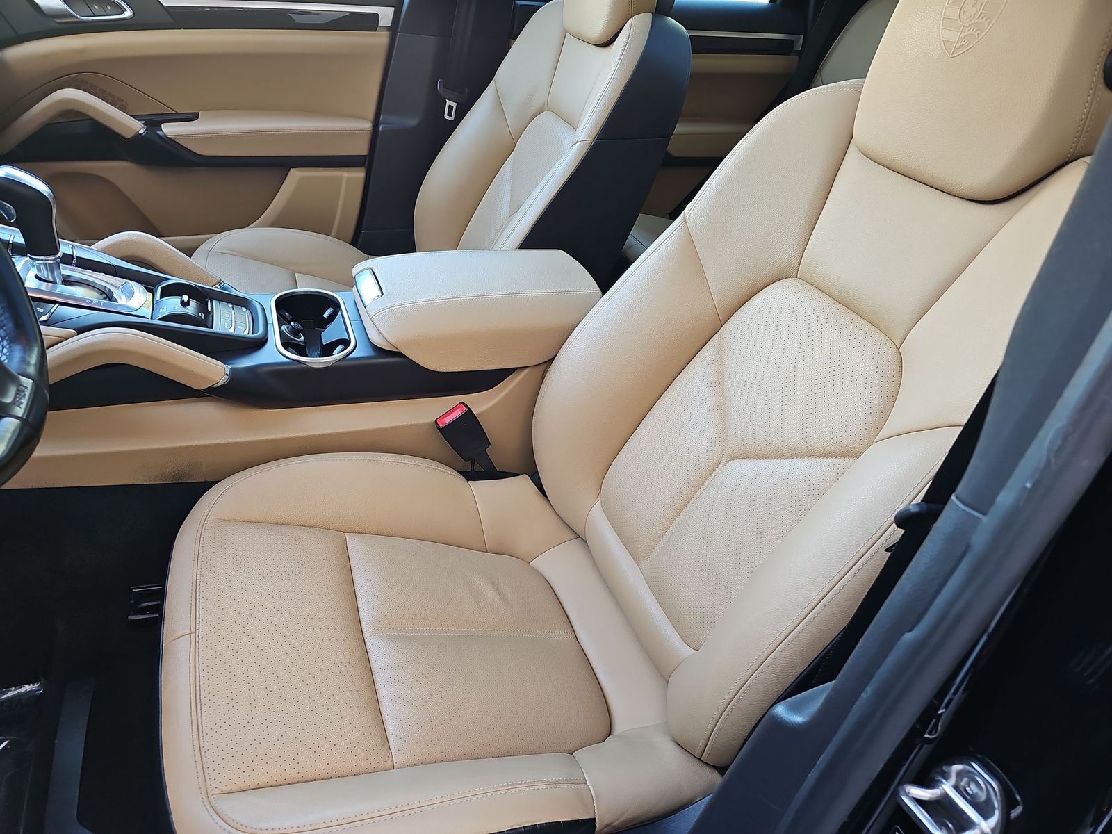 Thumbnail: 2014 Porsche Cayenne - 15