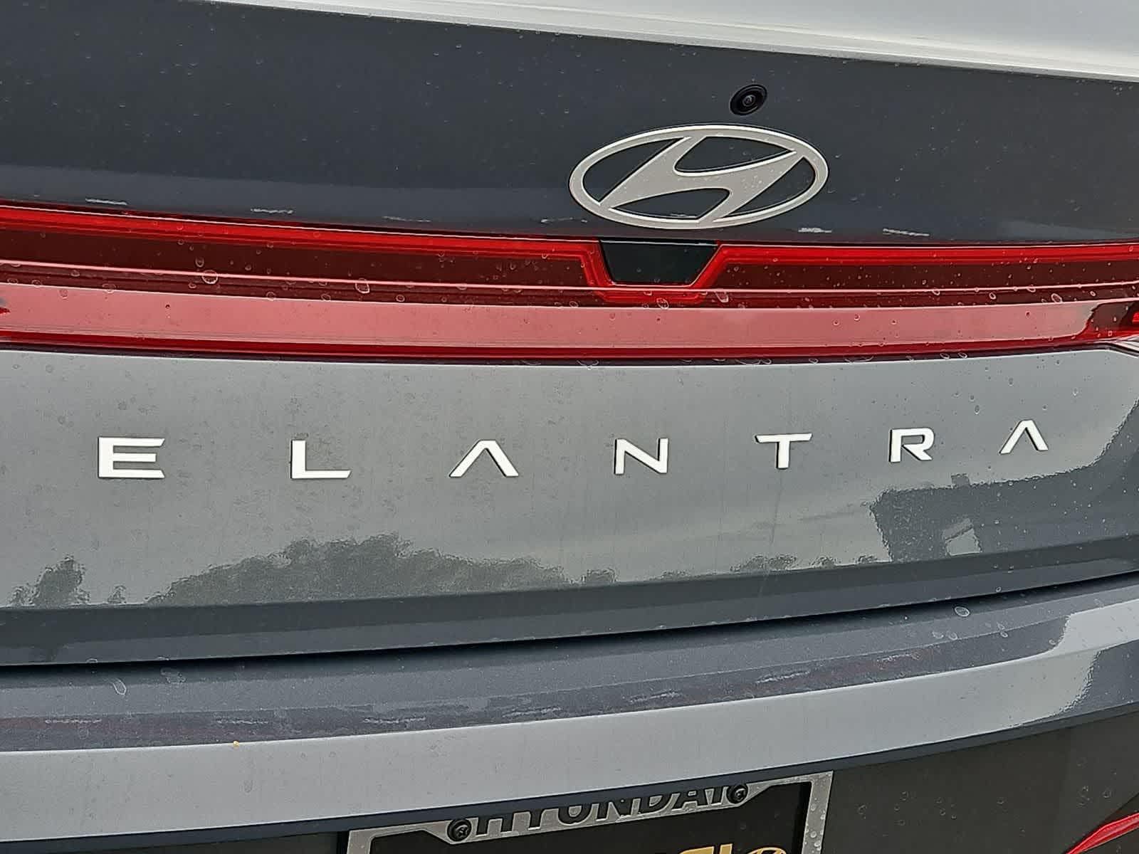 Thumbnail: 2026 Hyundai Elantra - 11