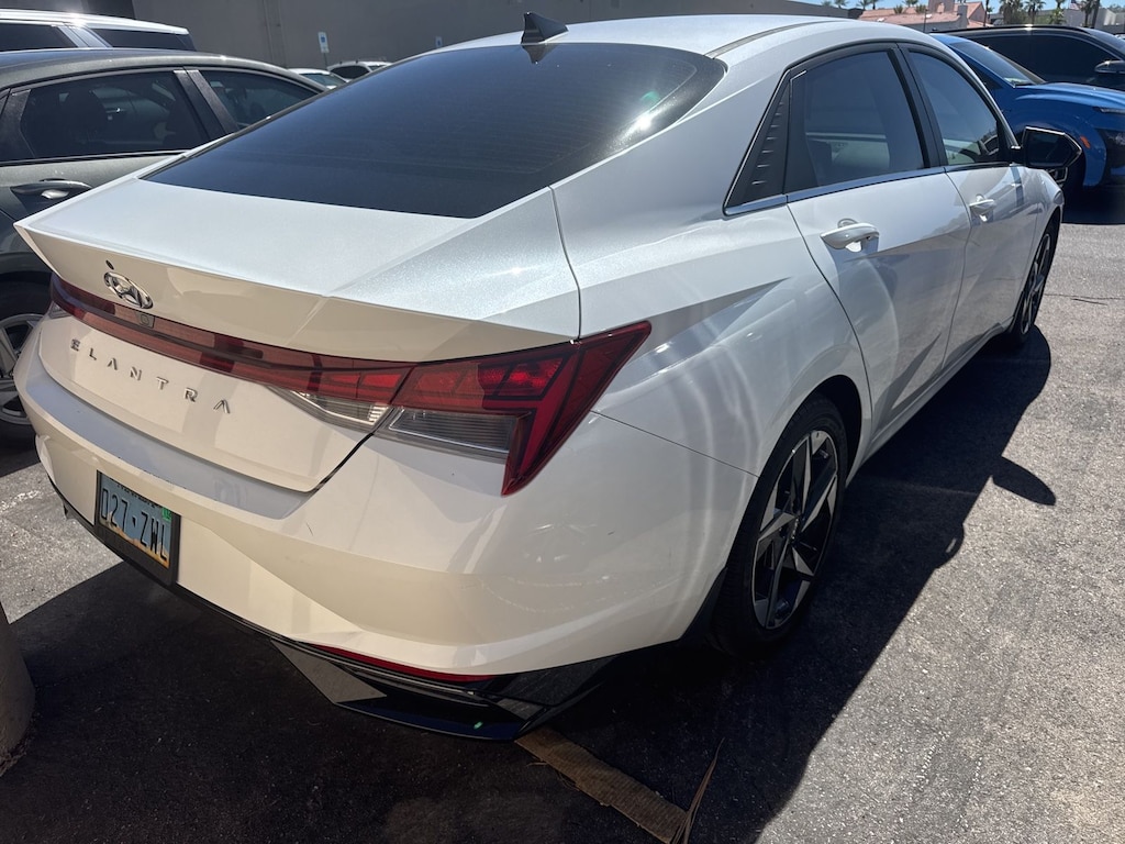 Used 2022 Hyundai Elantra SEL Sedan