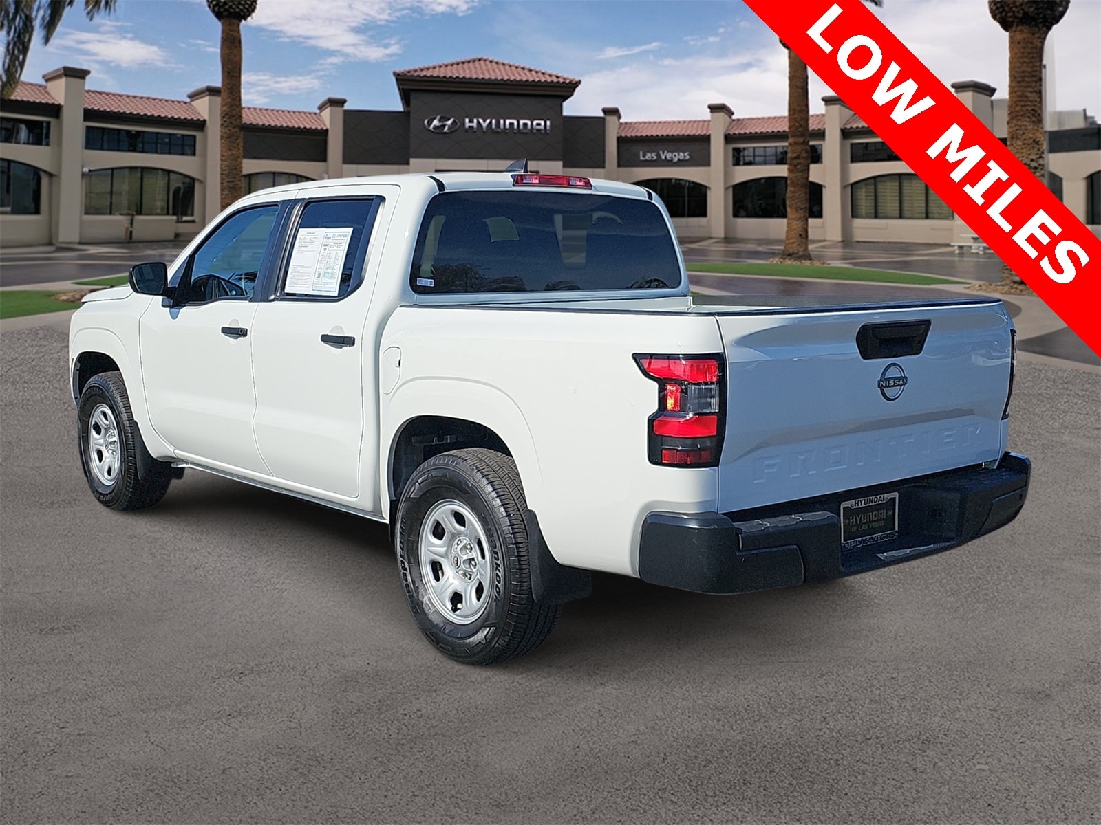 Thumbnail: 2023 Nissan Frontier - 6