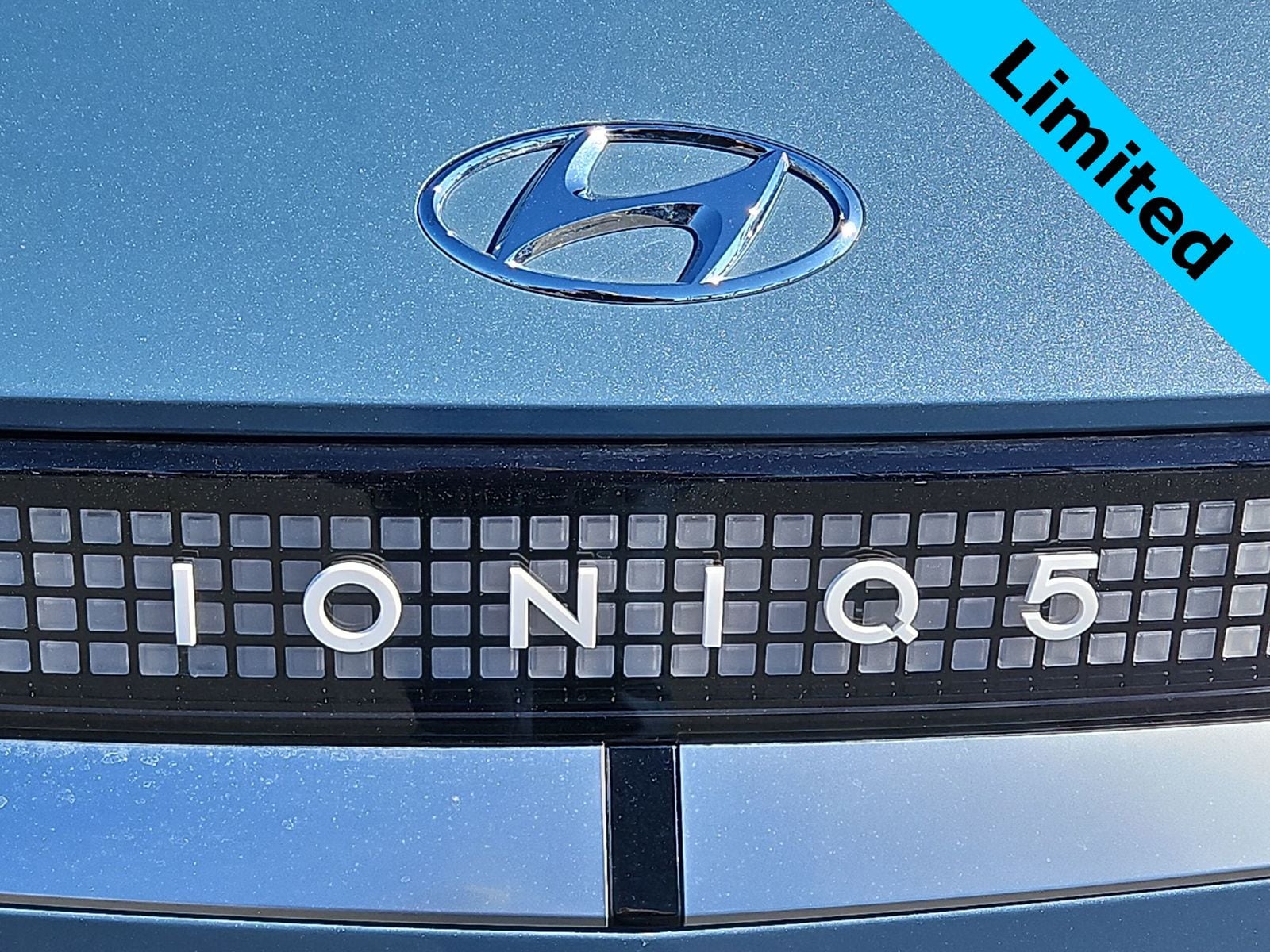 Thumbnail: 2024 Hyundai Ioniq 5 - 11