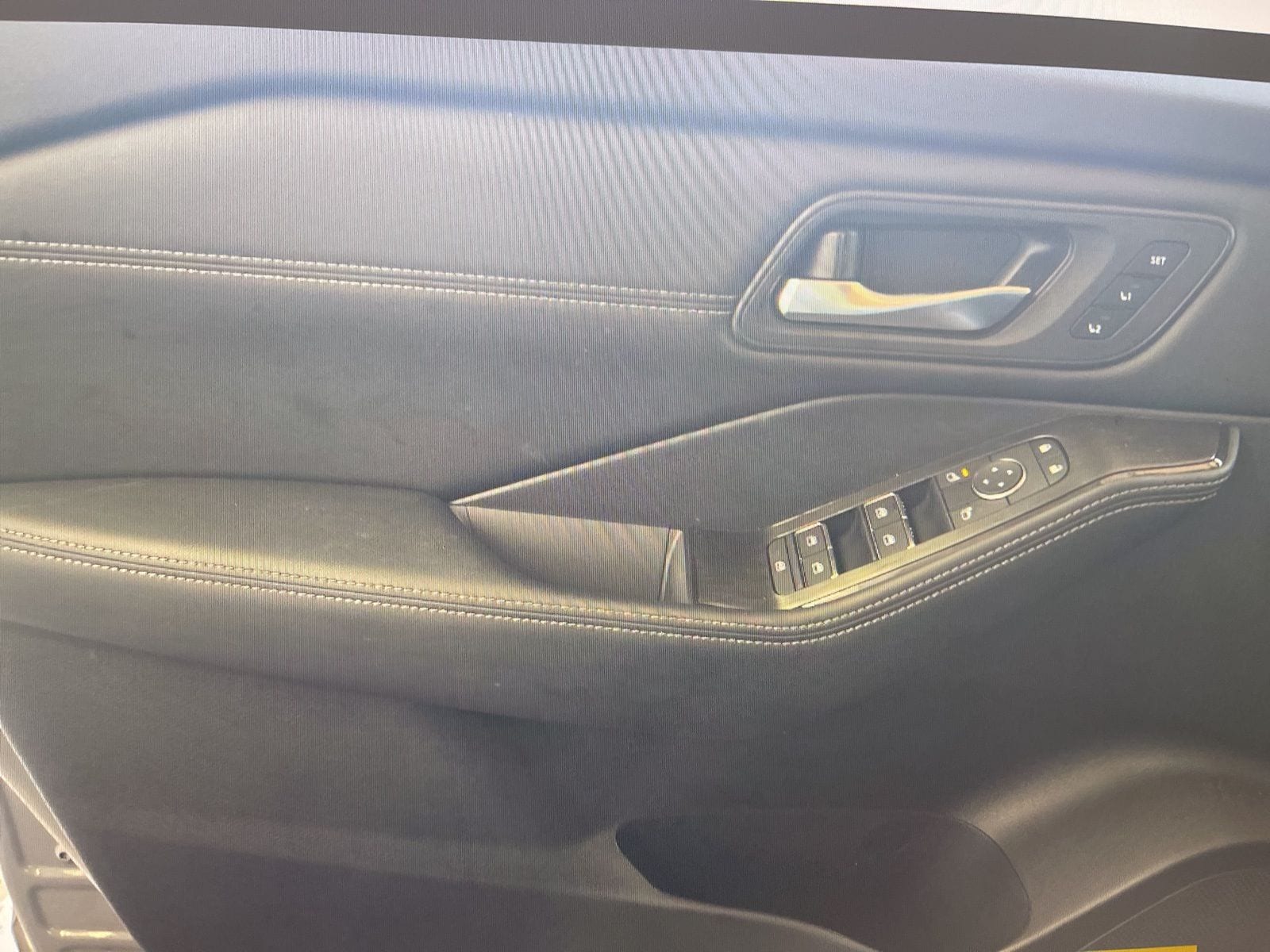 Thumbnail: 2025 Nissan Rogue - 8