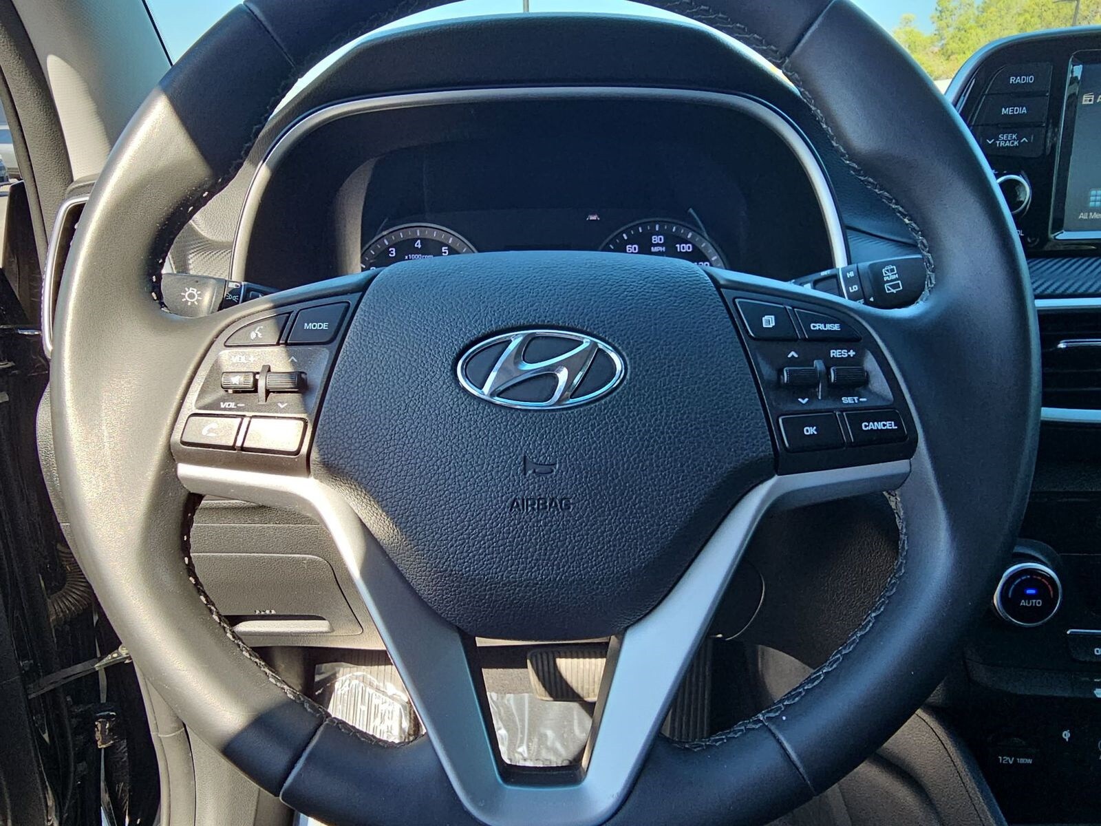 Thumbnail: 2020 Hyundai Tucson - 20